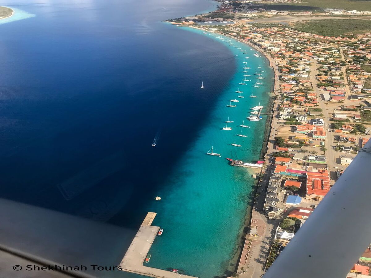 Kralendijk and the reef seen from the plane window on arrival
